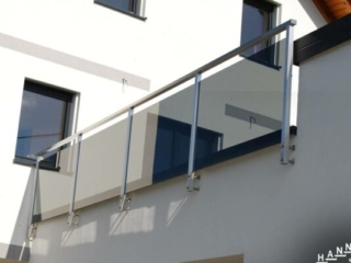 Glas-Geländer Eckig getönt