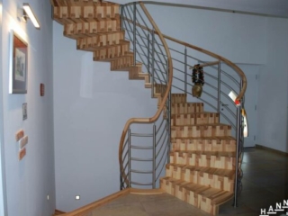 Spindelstiege Stufen gezinkt