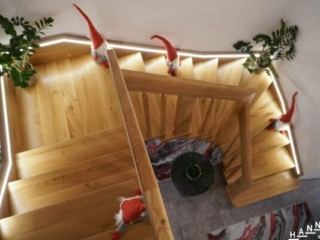 Holzstiege LED Beleuchtung