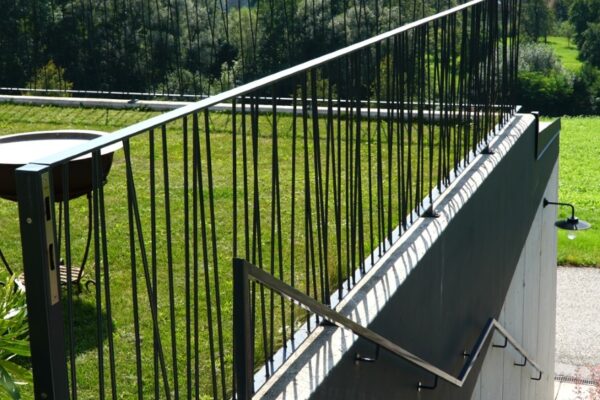 DSC02540 Außen Metallgeländer