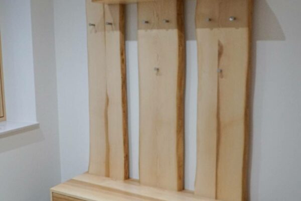 Massivholz Garderobe Waldkante
