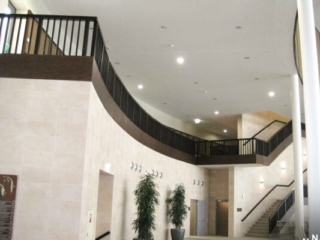 Schwarzes Holz Gel&auml;nder